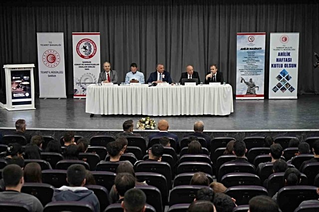 Samsun'da meslek lisesi öğrencilerine Ahilik kültürü ve esnaf teşkilatı anlatıldı