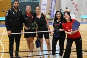 Samsun'da öğretmenlere pickleball eğitimi için Canik'te protokol imzalandı
