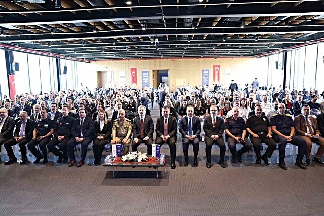 Samsun'un 5 yıllık afet risk planı Vali Tavlı başkanlığında başlatıldı