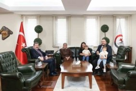 Şehidin ikiz yeğenlerine valilik makamında sürpriz doğum günü kutlaması