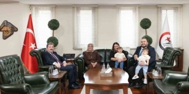 Şehidin ikiz yeğenlerine valilik makamında sürpriz doğum günü kutlaması