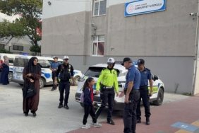 Şehit kızı Melis Nare Ceylan'ı okulun ilk gününde polisler yalnız bırakmadı