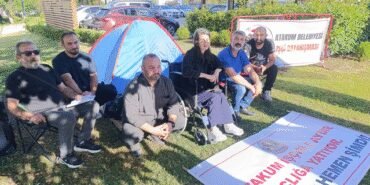 TİP lideri Erkan Baş, açlık grevindeki Atakum Belediyesi işçilerine destek çağrısı yaptı
