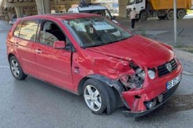 Tekkeköy'deki kazada 2 genç yaralandı, muhtar kavşağa trafik ışığı istedi