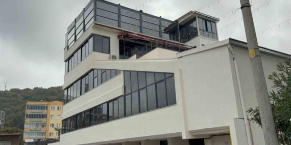 Atakum'da restoranda iş kazası: Servis asansörünün kabiniyle düşen 31 yaşındaki garson öldü