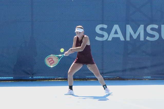 Ayla Aksu Kahraman, Samsun Open'da Arango'yu 6-3 ve 6-2 yenerek son 16'ya yükseldi.