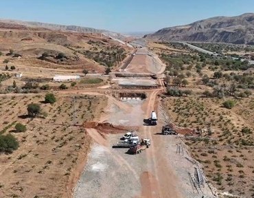 Bakan Uraloğlu, Ankara-Samsun hızlı tren süresinin 2,5 saat olacağını söyledi