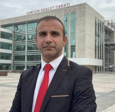 Bir yıldır haftada 3 kez kapısına polis geliyor! Nedeni de akıl almaz