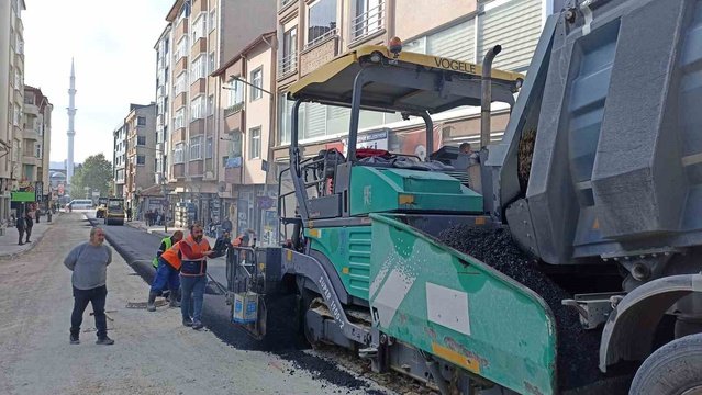 Havza’da asfalt çalışması - Son Dakika