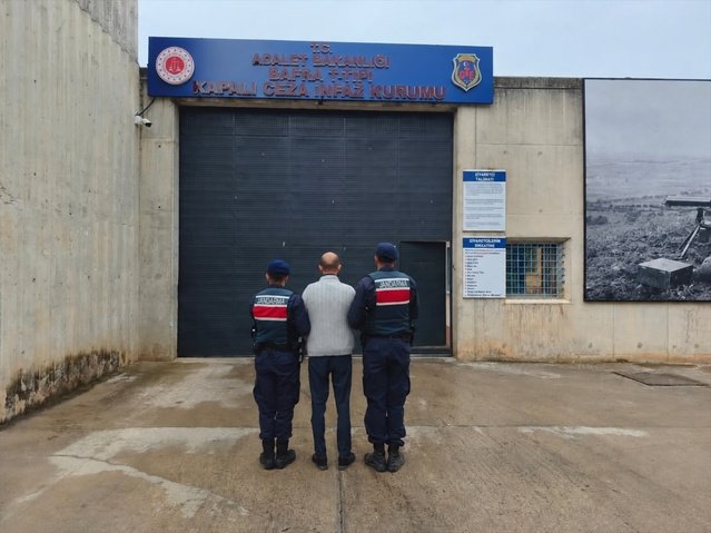 JASAT, Samsun Bafra'da 15 yıl kesinleşmiş hapis cezası bulunan firariyi yakaladı