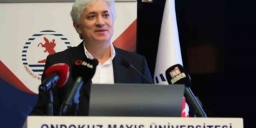 Prof. Dr. Ömer Özkan yüz naklinin Türkiye'yi sağlık turizmi cenneti yaptığını söyledi