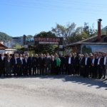 Salıpazarı'nda Muhtarlar Günü için çelenk töreni ve kahvaltı düzenlendi