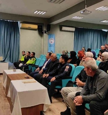 Samsun 19 Mayıs'ta 96 okul servis personeli güvenlik eğitimi aldı