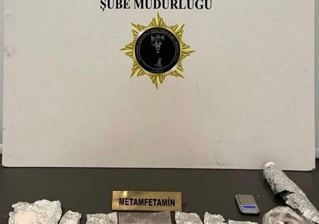 Samsun Atakum ve İlkadım'da uyuşturucu operasyonunda 4 şahsa adli işlem başlatıldı