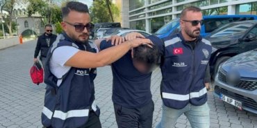 Samsun Atakum'da 5 aydır arandığı öne sürülen hükümlü gardıropta yakalandı