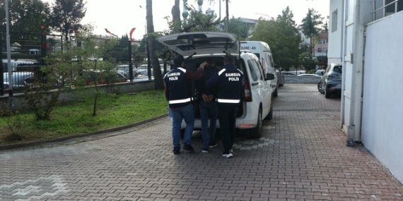 Samsun Bafra'da uyuşturucudan aranan hükümlü 8 yıl 4 ay hapis cezasıyla yakalandı