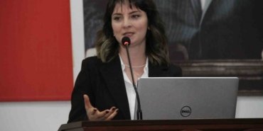 Samsun Çarşamba'da meme kanseri seminerinde kadınlara erken teşhis anlatıldı