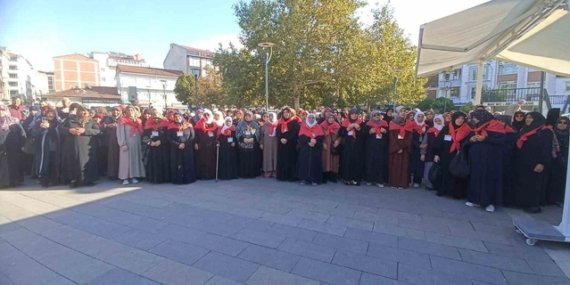 Samsun Havza'da umre kafilesi dualarla uğurlandı, 52 kişi 21 gün ibadet edecek