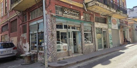 Samsun İlkadım'da 71 yıldır açık mahalle bakkalı süpermarket rekabetine dayanamadı