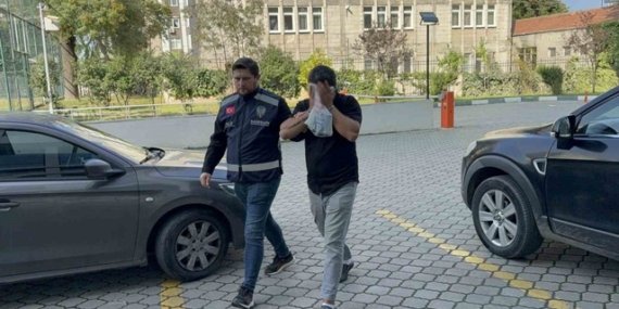 Samsun İlkadım'da ikamet ve arsada 9 bin 746 sentetik ecza hap ele geçirildi