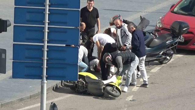 Samsun İlkadım'da kayan motosikletten düşen sürücü ve yolcu yara almadan kurtuldu
