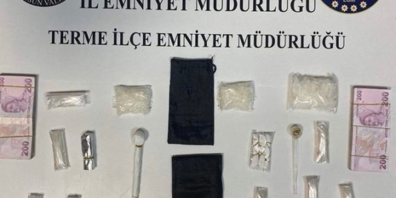 Samsun Terme'de 228,79 gram uyuşturucu ele geçirildi, 2 kişi gözaltına alındı