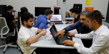 Samsun Üniversitesi TÜBİTAK desteğiyle elektrik hatlarını denetleyen İHA geliştirecek