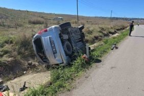 Samsun Vezirköprü'de kontrolden çıkan araç şarampole devrildi, 1 kişi yaralandı
