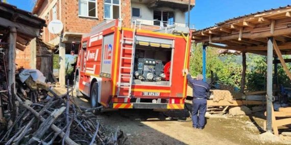 Samsun Vezirköprü'de mutfakta çıkan yangın itfaiye müdahalesiyle söndürüldü