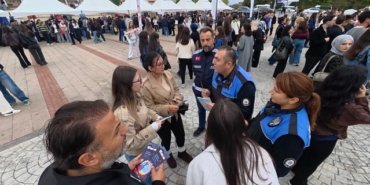 Samsun polisi OMÜ'ye kayıtlı 3 bin 250 öğrenciyi güvenlik konusunda bilgilendirdi