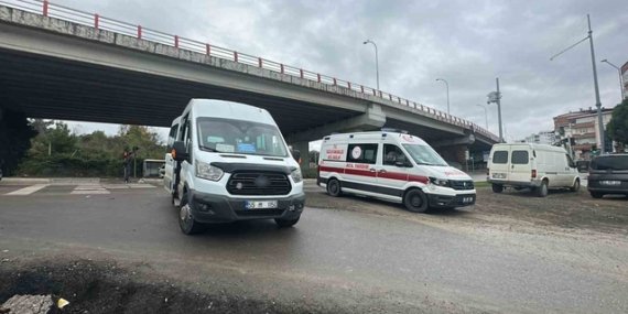 Samsun’da ambulans ile yolcu minibüsü çarpıştı
