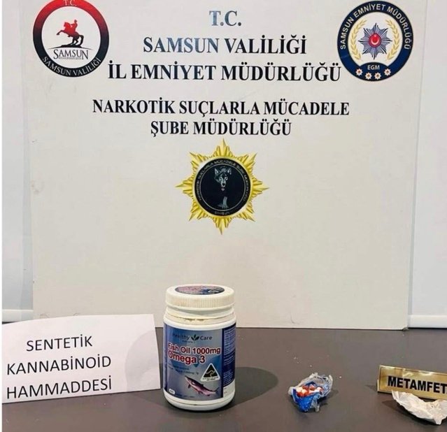 Samsun'da operasyonda 2 bin 6 sentetik hap ele geçirildi, 4 aranan şahıs yakalandı