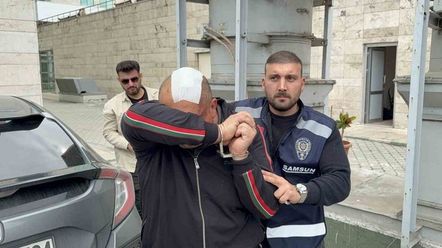 Samsun'da tabancayla saldıran şüpheli, apartmandan fırlatılan mumlukla yaralandı ve tutuklandı