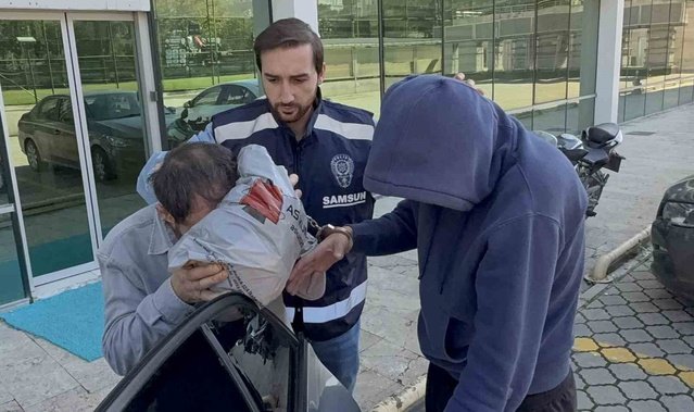 Samsun'da uyuşturucu ticareti yaptıkları ileri sürülen 2 kişi tutuklandı