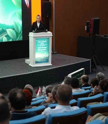 Samsun'daki Yeşil Sanayi Buluşmaları'nda yeşil dönüşümün 30 yıl süreceği vurgulandı