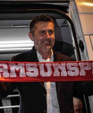 Samsunspor'un yeni hocası Nenad Bjelica, gece uçakla Samsun'a geldi