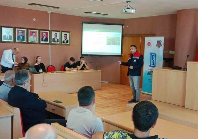 Tarım ve Orman personeli Çarşamba'da hükümlülere tarım ve hayvancılığı anlattı