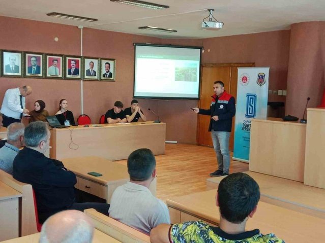 Tarım ve Orman personeli Çarşamba'da hükümlülere tarım ve hayvancılığı anlattı