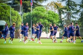 Thomas Reis yönetimindeki Trabzonspor, Samsunspor deplasmanına otobüsle gitti